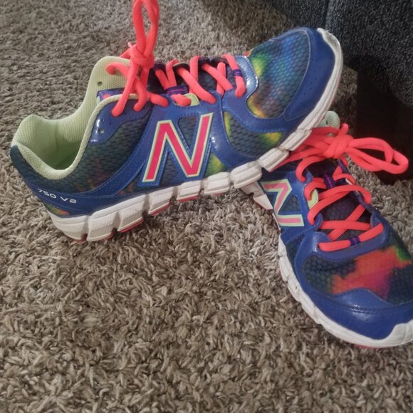 New Balance Running Shoes 750 v2 size 9 - Picture 2 of 4